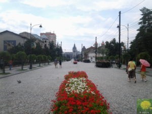 Der Bulevard vor der Mitropolia in Iasi
