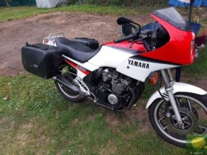 XJ600