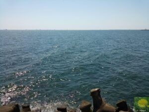 Das schwarze Meer ganz blau