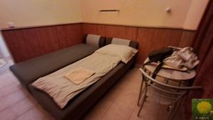 Das Zimmer im "Hotel Lilly"